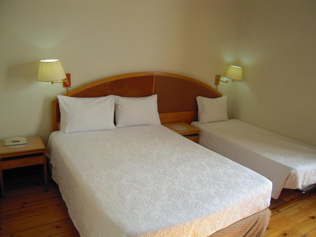 Guesthouse Lusa Atenas Coimbra Room photo