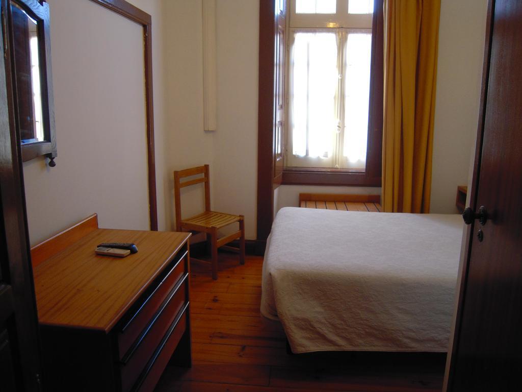 Guesthouse Lusa Atenas Coimbra Exterior photo